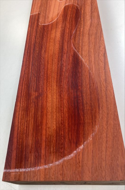 Body Padouk red, 2-pcs., grainmatched, Unique Piece #007